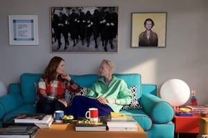Julianne Moore y Tilda Swinton presentan un elogio profundo a la amistad a través de toda circunstancia de la vida