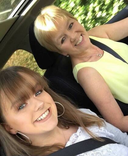 Julie y Mónica viven en Cork City, Irlanda, y se mostraron sorprendidas de la repercusión de las imágenes