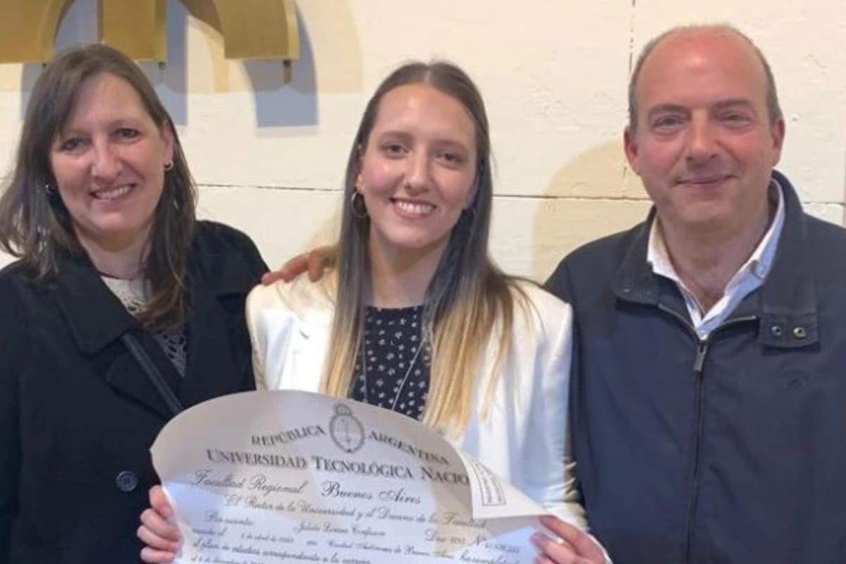 Julieta, la hija mayor de Fernando Confessore, compartió un emotivo posteo en Instagram tras la muerte de su padre (Foto: @ferconfessore)