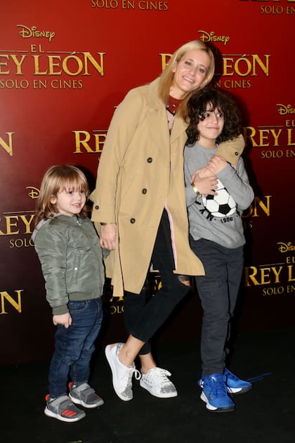 Julieta Prandi y sus hijos