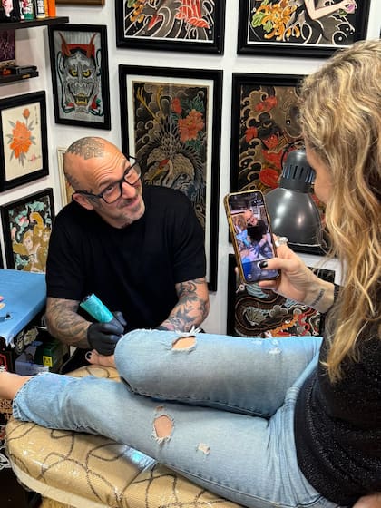 Julieta Prandi se hizo un tatuaje junto a su hijo Mateo