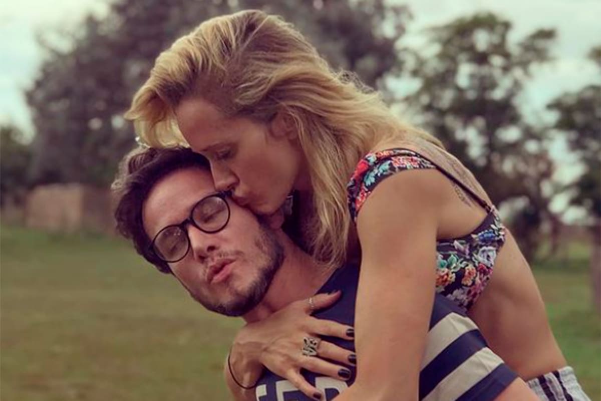 Julieta Prandi y Emanuel Ortega se fueron de vacaciones a Miami