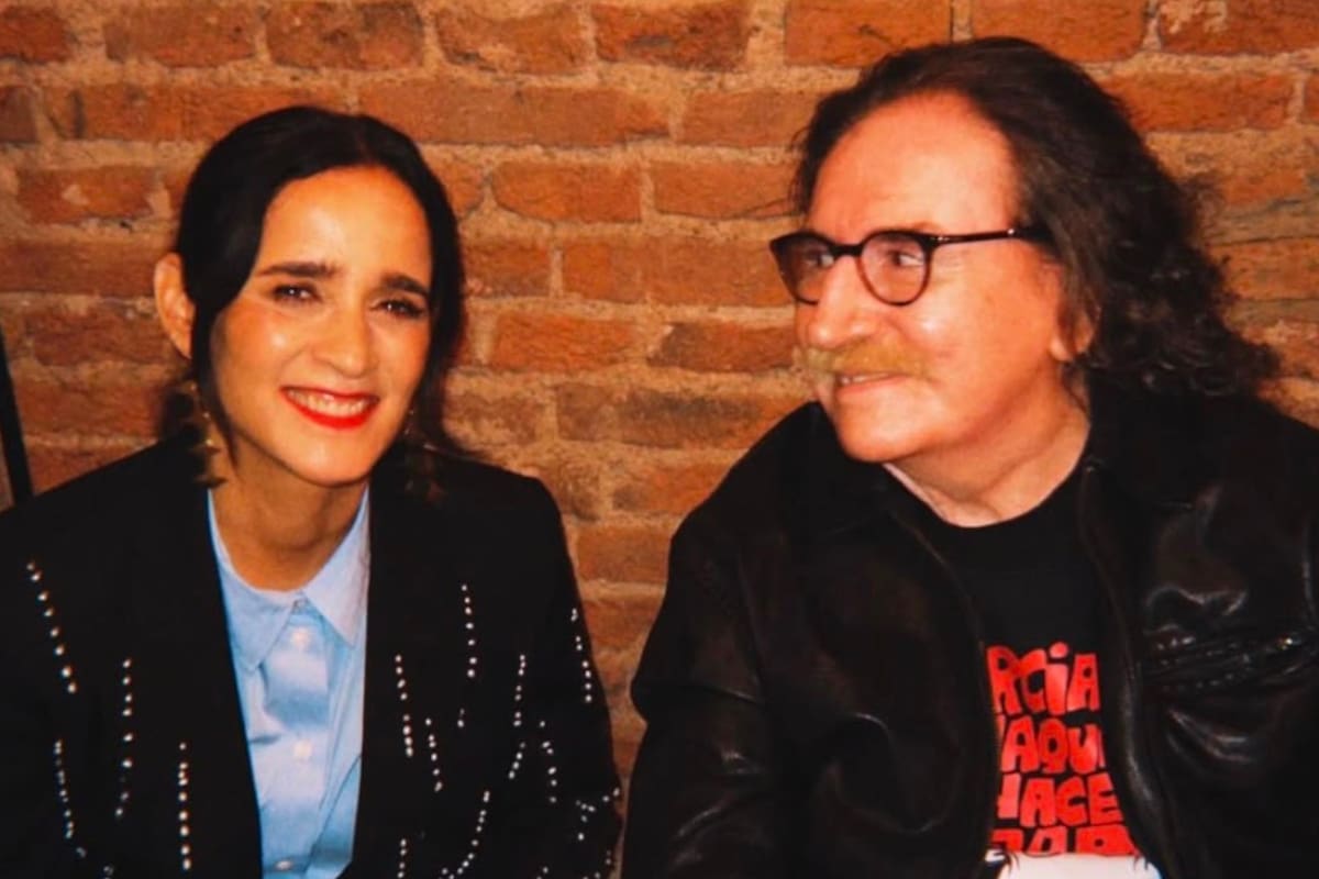 Julieta Venegas y Charly García en la presentación del libro de la mexicana (@catalinorestaurant)