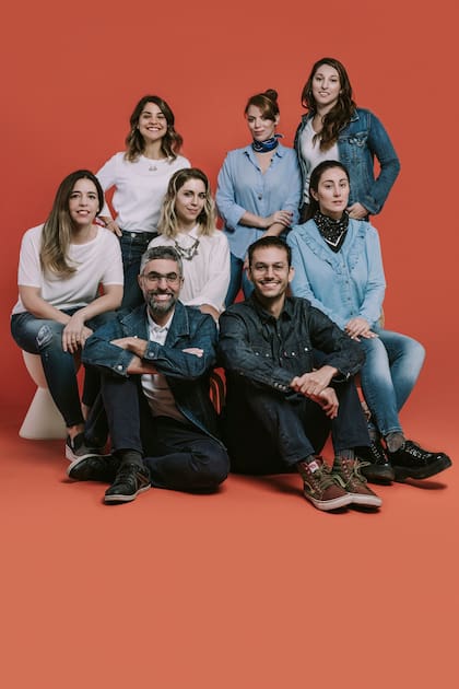 Una nueva camada encuentra en el rubro de la estética una oportunidad para hacer negocios a partir de productos y servicios diferenciadores. La experiencia de Julieta Vidal, María Sol Alcalá, Melina Napolitano, Camila Cardero, Sheila Alalú, Raquel Larraburu, Nicolás Álvarez y Joaquín Ostrovsky