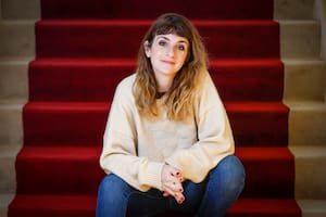 Julieta Zylberberg es madre de Florián, de siete meses, y todos los lunes y martes lleva adelante el unipersonal Prima facie, en el que encarna a una abogada que defiende a acusados de delitos de violencia sexual
