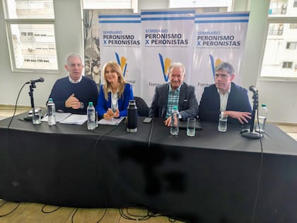 Julio Alak, Verónica Magario, Antonio Morocco y Juan Manuel Abad Medina.