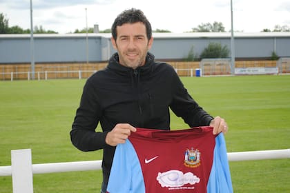 Julio Arca jugó semiprofesionalmente entre 2015 y 2018 en South Shields FC
