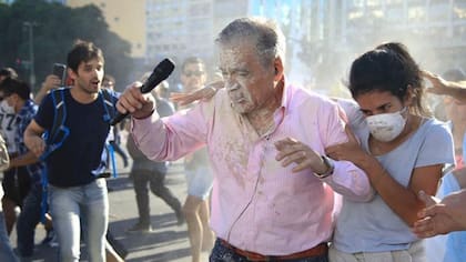 Julio Bazán, tras la agresión: "El periodista ya no es un testigo, también es parte de la cacería de los violentos"