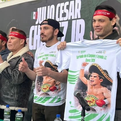Julio César Chávez Jr. peleará junto a su hermano (X @LicSoberanes)