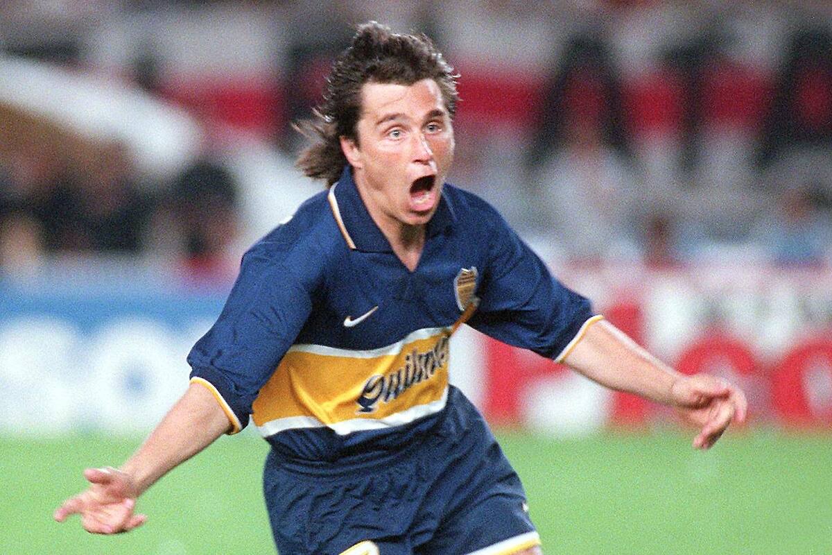 Julio César Toresani vistiendo la camiseta de Boca Juniors durante el superclásico por el Torneo Apertura en el que Boca venció a River por 2 a 1 el 25 de octubre de 1997.