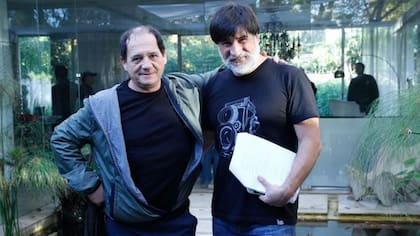 Julio Chávez junto al director de El maestro, Daniel Barone