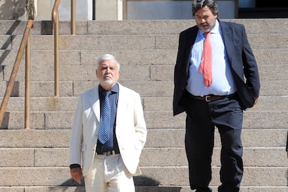 Julio De Vido, al salir de tribunales de Comodoro Py; está actualmente con prisión domiciliaria