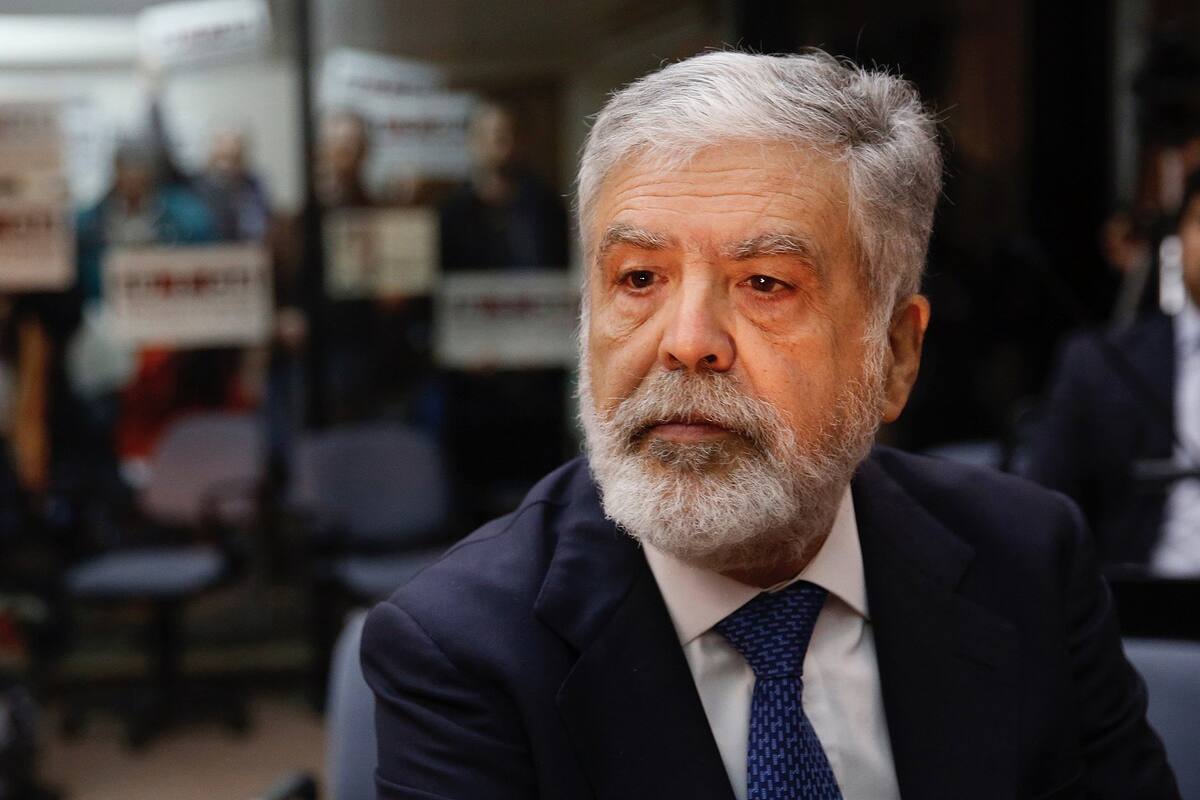 Julio de Vido en una de las audiencias del juicio por la tragedia que ocurrió el 22 de febrero de 2012