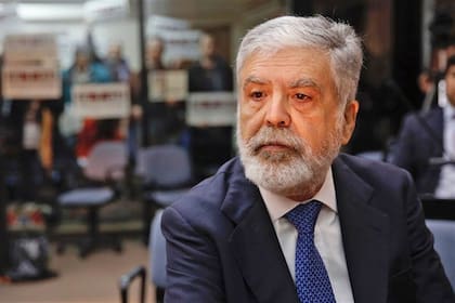 Julio de Vido está procesado con prisión preventiva por el desvío de 270 millones de pesos que debían ser destinados a obras en el Yacimiento Carbonífero de Río Turbio