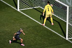 Paraguay resistió el control alemán, sorprendió con un gol de Enciso y se va al descanso en ventaja