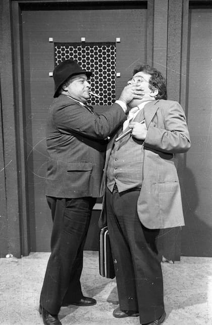 Julio Frade y Enrique Almada en "El Chicho"