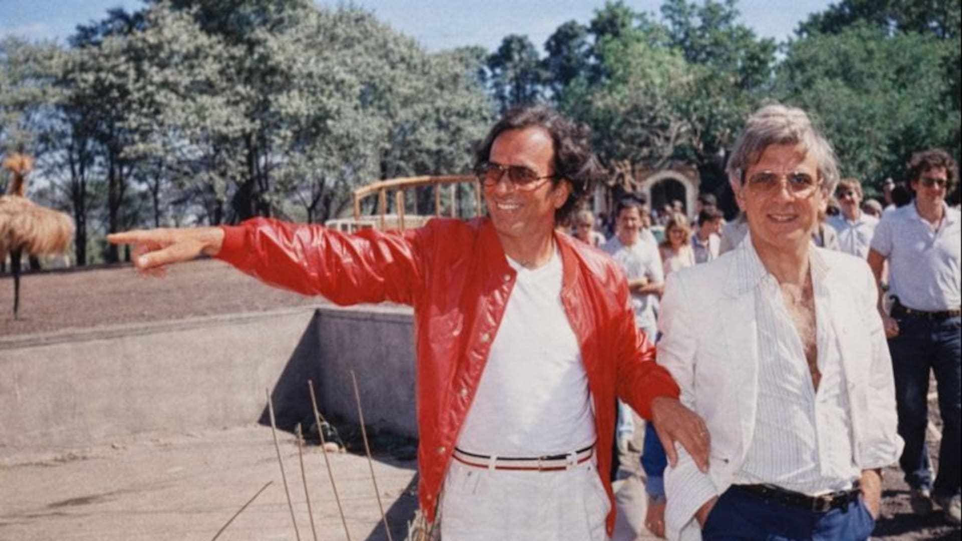 Julio Iglesias recorre su estancia Momentos en General Juan Madariaga, Provincia de Buenos Aires