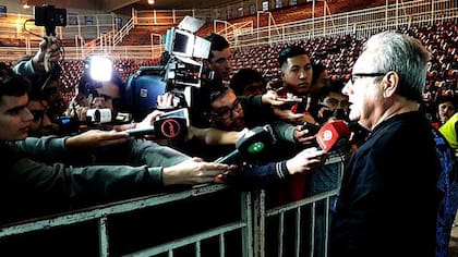 Julio Velasco de cara a la final ante Venezuela