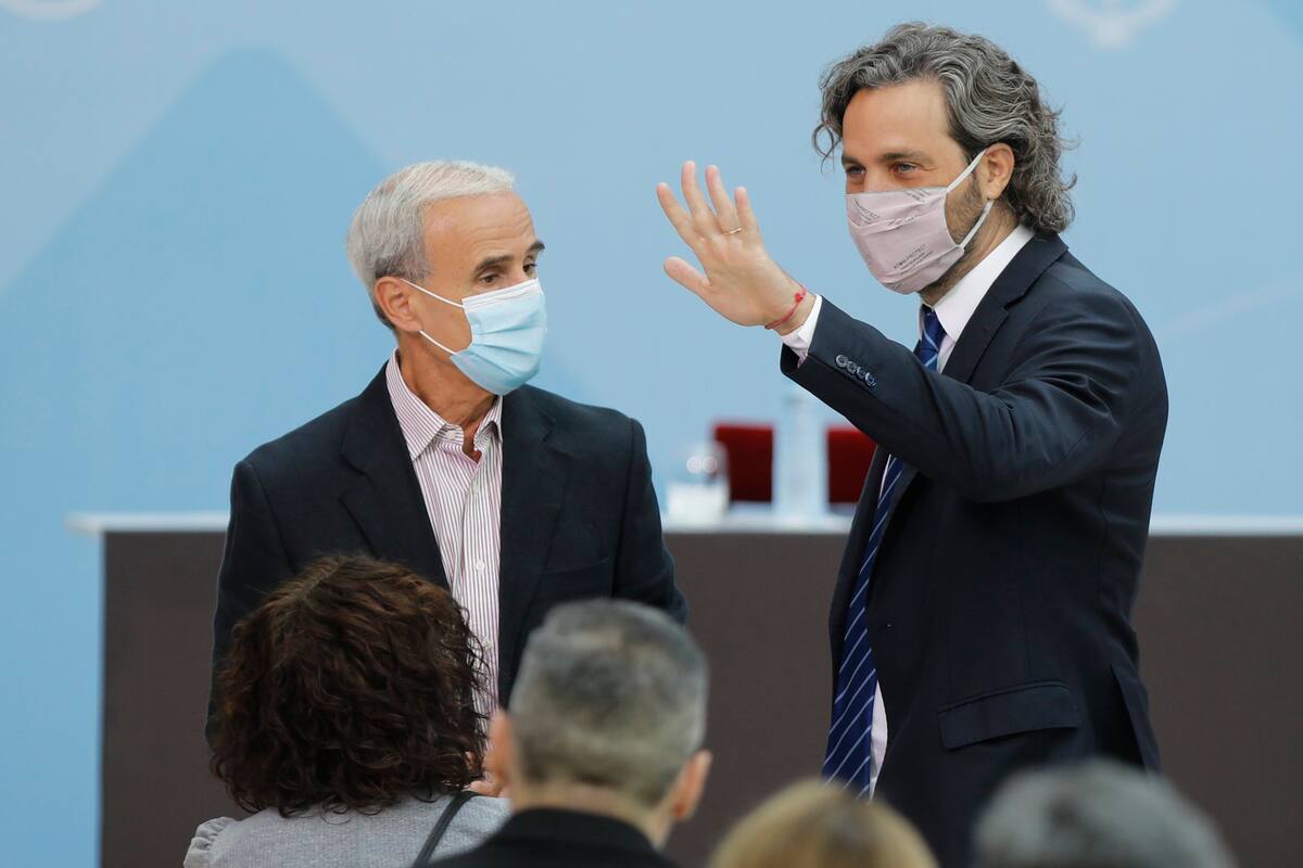 Julio Vitobello y Santiago Cafiero, integrantes del círculo íntimo del Presidente
El presidente Alberto Fernandez encabeza, en el Museo del Bicentenario de Casa Rosada, un acto donde se anunciaran beneficios para el sector automotriz
COVID_19
FOTO: RICARDO PRISTUPLUK