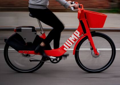 Jump, una compañía de bicicletas sin estaciones que adquirió Uber este año
