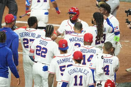 Junior Caminero conecta el 15° jonrón de República Dominicana en el Clásico Mundial, nuevo récord