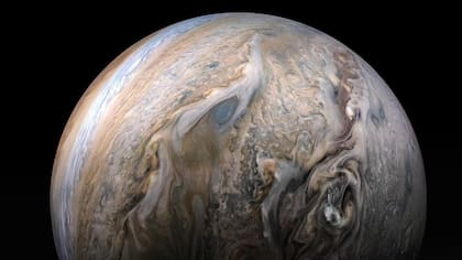 Juno tiene la misión de explorar a Júpiter.
