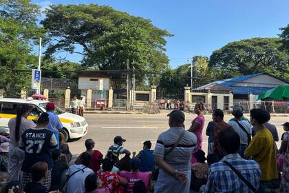 Junta militar libera a unos 4.900 prisioneros para celebrar el año nuevo en Myanmar