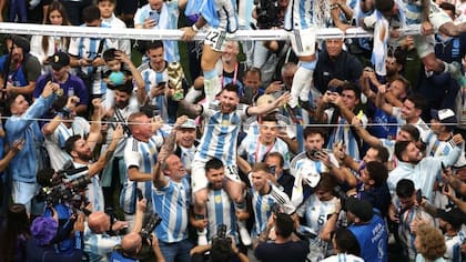 Junto a Alemania, Argentina es el equipo que más veces ha ganado el trofeo en su actual diseño