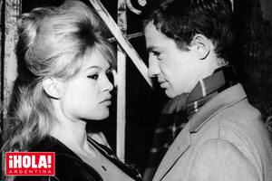 Junto a Brigitte Bardot durante el rodaje de La verdad, en 1960. Según la leyenda, fueron algo más que compañeros de trabajo.