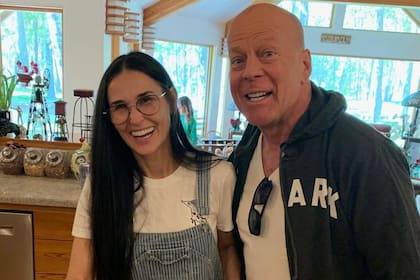 Junto a Demi Moore, su ex esposa, en plena pandemia. Nunca dejaron de ser amigos