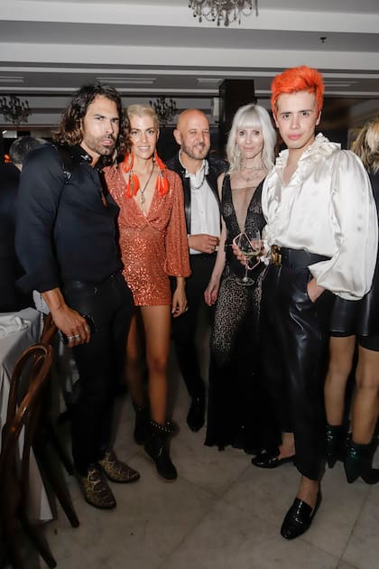 Junto a Dionisio Heiderscheid, Fabián Zitta, Roxana Peralta y Santiago Artemis en el Hipódromo de Palermo