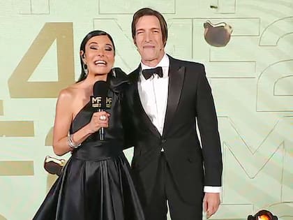 Junto a Iván de Pineda, a quien admiraba desde antes de trabajar con él. Ansa encontró en Escape perfecto una nueva faceta como conductora y terminó de afianzar su paso del periodismo al entretenimiento