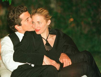 Junto a Jhon F. Kennedy Jr. fueron el símbolo de la moda en los 90