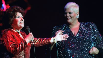 Junto a Libertad Lamarque en el teatro Gran Rex el 25/11/96