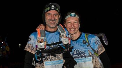 Junto a mi compañera antes de arrancar una aventura que duraría más de 35 horas