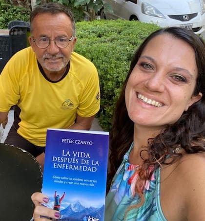 Junto a Peter Szanyo, presidente de la Fundación Pacientes Cáncer Pulmón