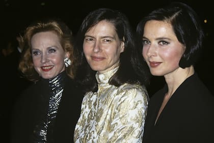 Junto a su media hermana, la actriz y productora, Pia Lindstrom (hija del primer matrimonio de Indrid Bergman) y su melliza, Isotta
