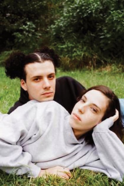 Junto a su pareja, el músico Juan Saieg