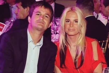 Junto a su prima, Mercedes Sarrabayrouse. “Es una persona que me produce mucho amor”, nos cuenta.