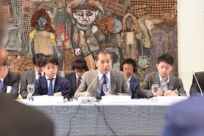 Junto al embajador Noriteru Fukushima, empresarios japoneses del sector minero y energético escucharon atentos las oportunidades de inversión que ofrece la Argentina