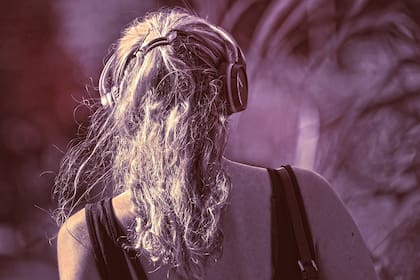 Junto con el walkman permitió disfrutar de la música de modo portátil.
