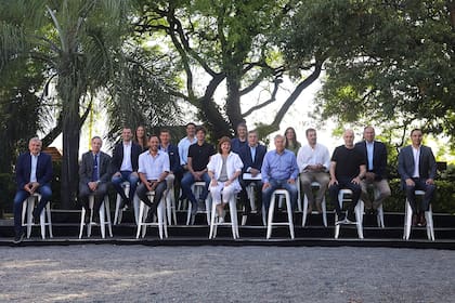 Juntos por el Cambio reunió a su mesa nacional y le pidió al Gobierno que reconociera la derrota.