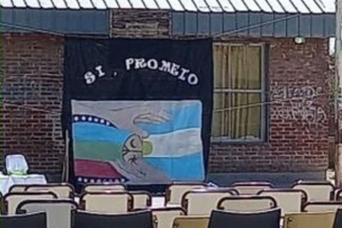 Jura a la bandera mapuche en Neuquén