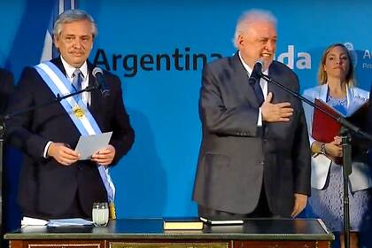 Jura del ministro de salud Ginés González García