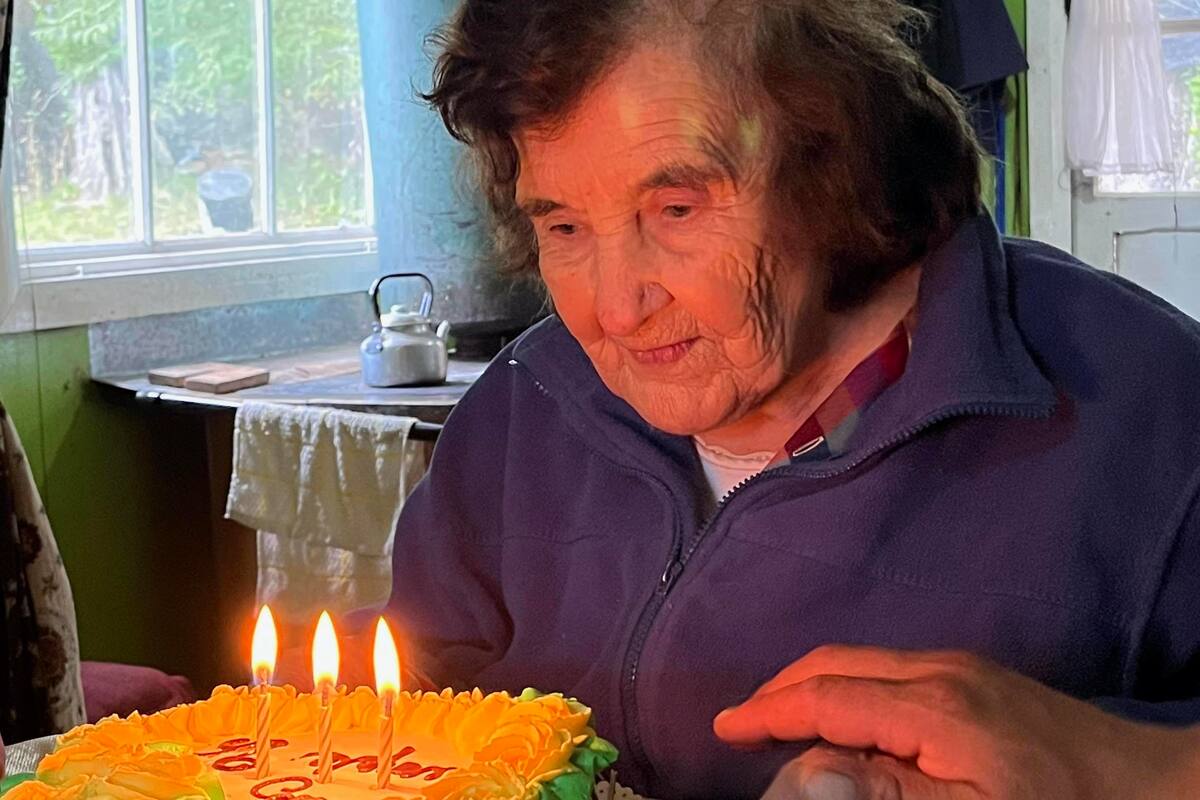 Justa Mancilla celebró su cumpleaños 96 en marzo de 2023.