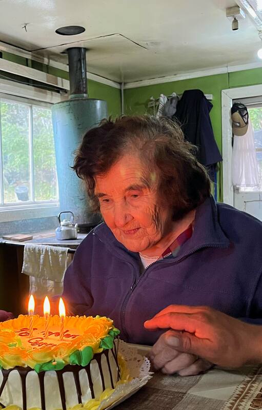 Justa Mancilla celebró su cumpleaños 96 en marzo de 2023.