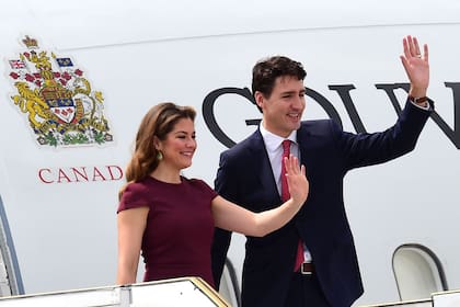 La llegada del primer ministro y su esposa a la Cumbre del G-20