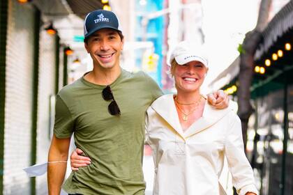 Justin Long y Kate Bosworth se casaron de forma improvisada tras anunciar su compromiso el pasado abril