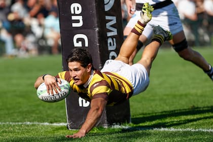 Justo Echevarría actuó por primera vez como titular y se lució con dos tries en los diez minutos iniciales; Belgrano no sostuvo ese 14-0.