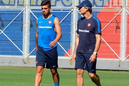 Kalinski volvió a entrenar a la par de sus compañeros